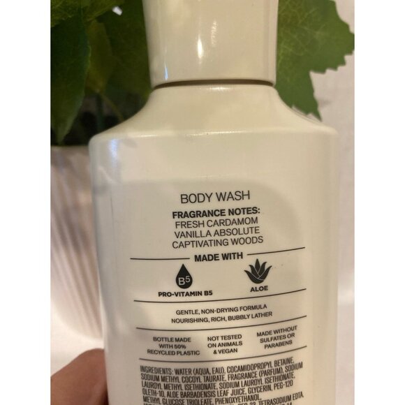 Bath & Body Works “Vanilla Romance” New Full Size Body Wash - Picture 3 of 5